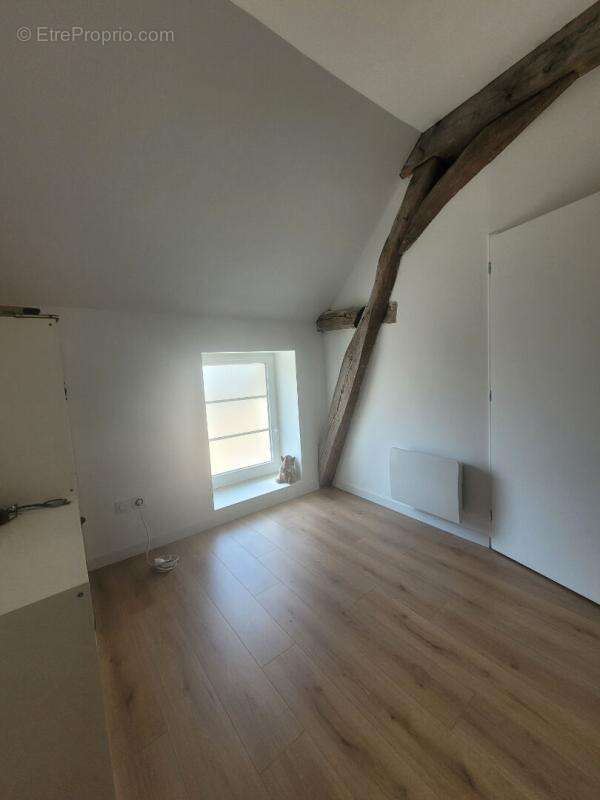 Maison en pierre du XVIIIe sur parcelle de 436m² - photo 11