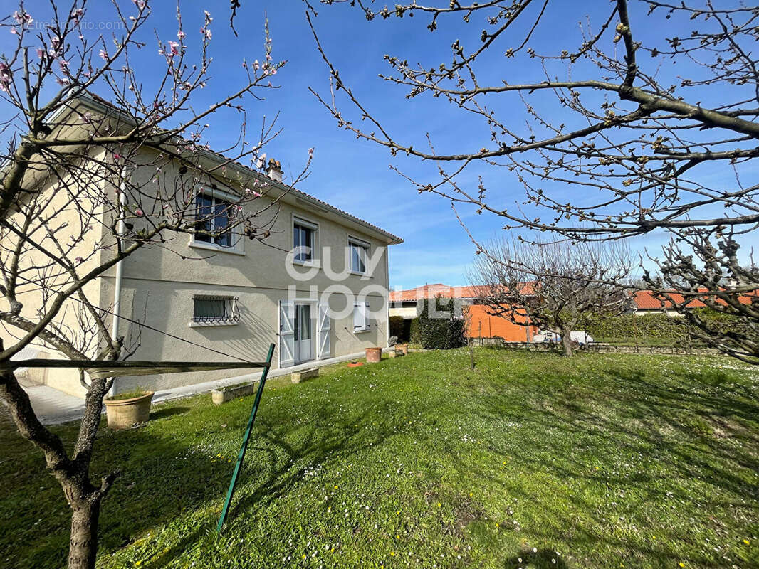 Maison à CORNEBARRIEU