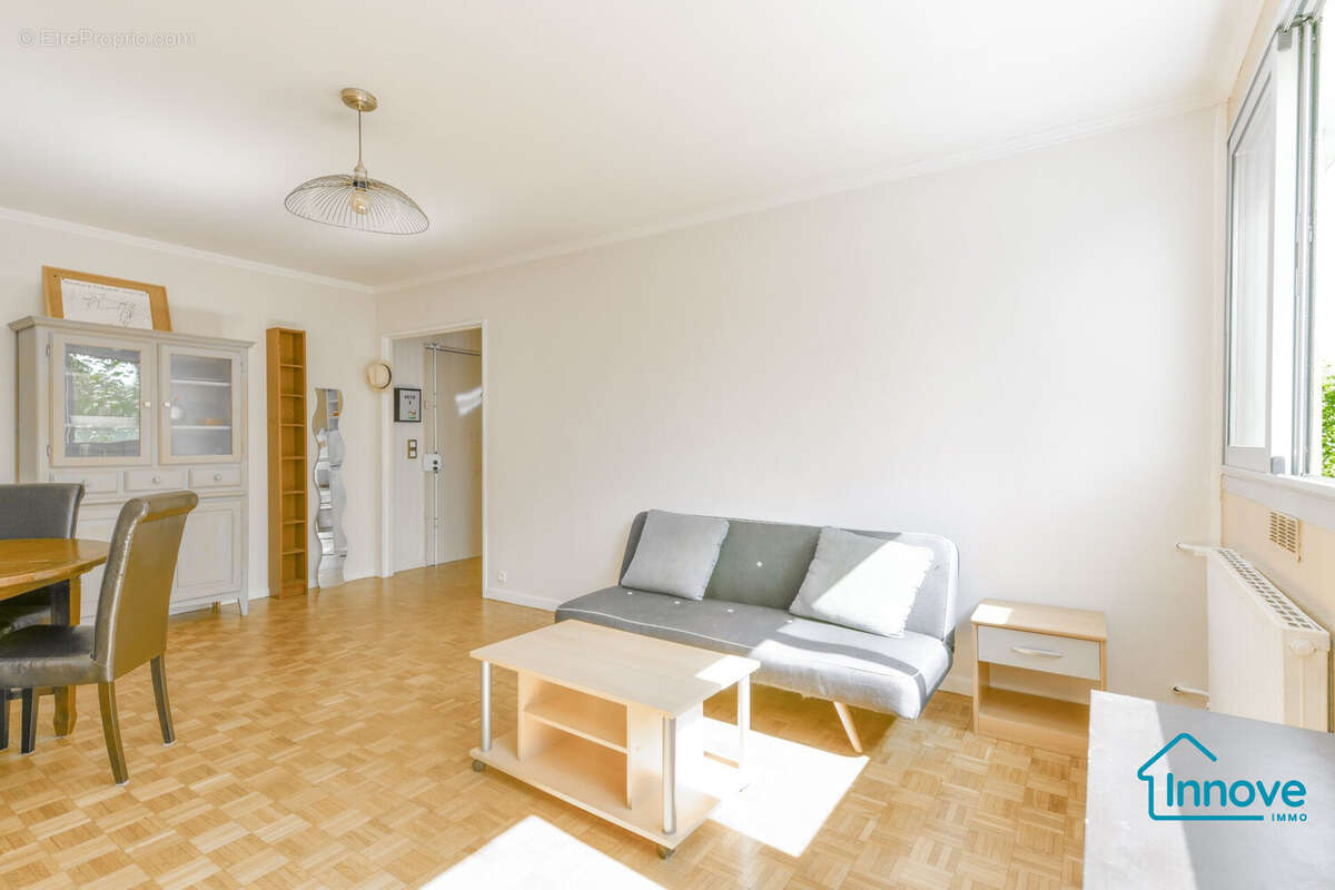 Appartement à SEVRES