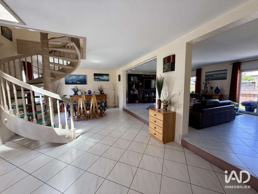Maison 181 m² à Witternheim  - photo 8