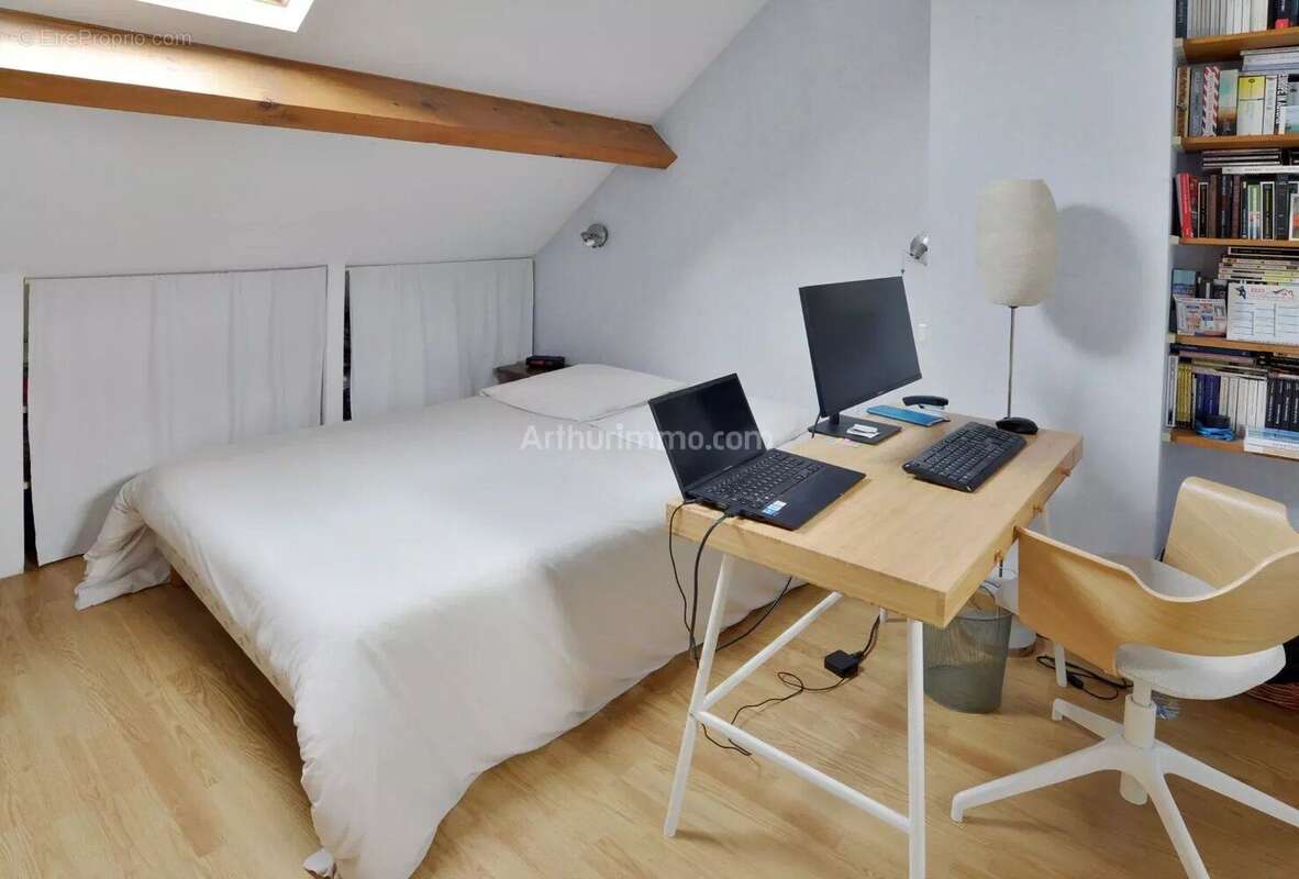 Maison à LE PERREUX-SUR-MARNE