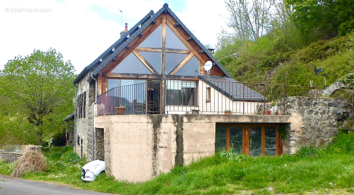 Maison à DAUZAT-SUR-VODABLE