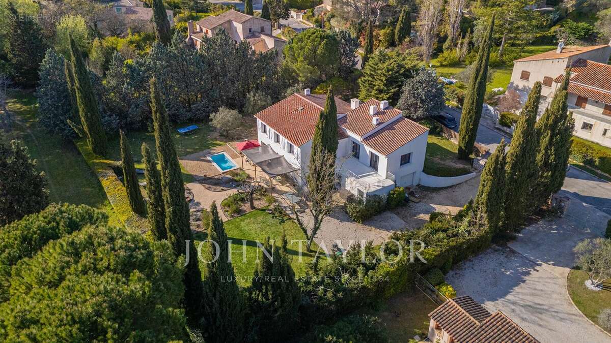 Maison à AIX-EN-PROVENCE
