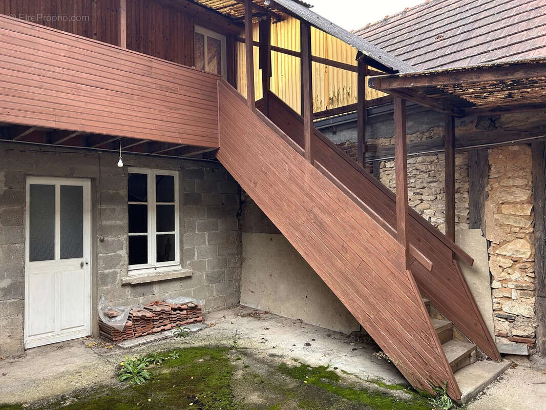 Maison à SAINT-GAULTIER