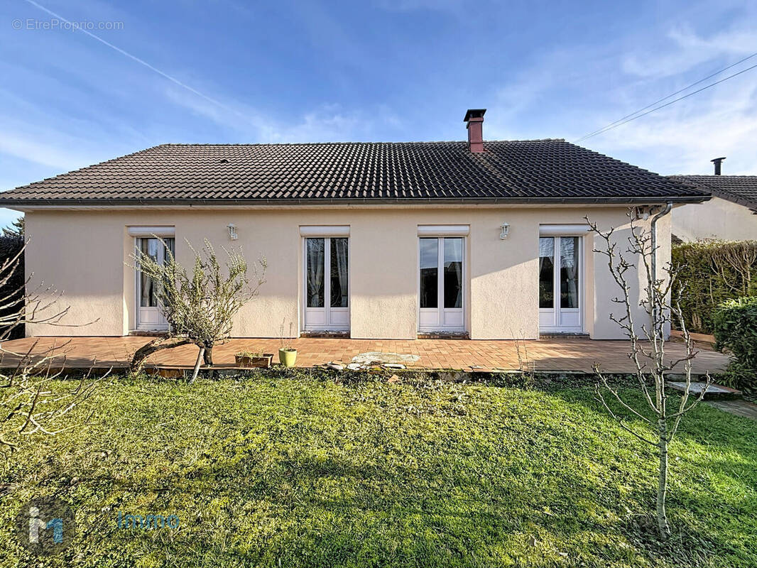 Photo 1 - Maison à BUCHERES