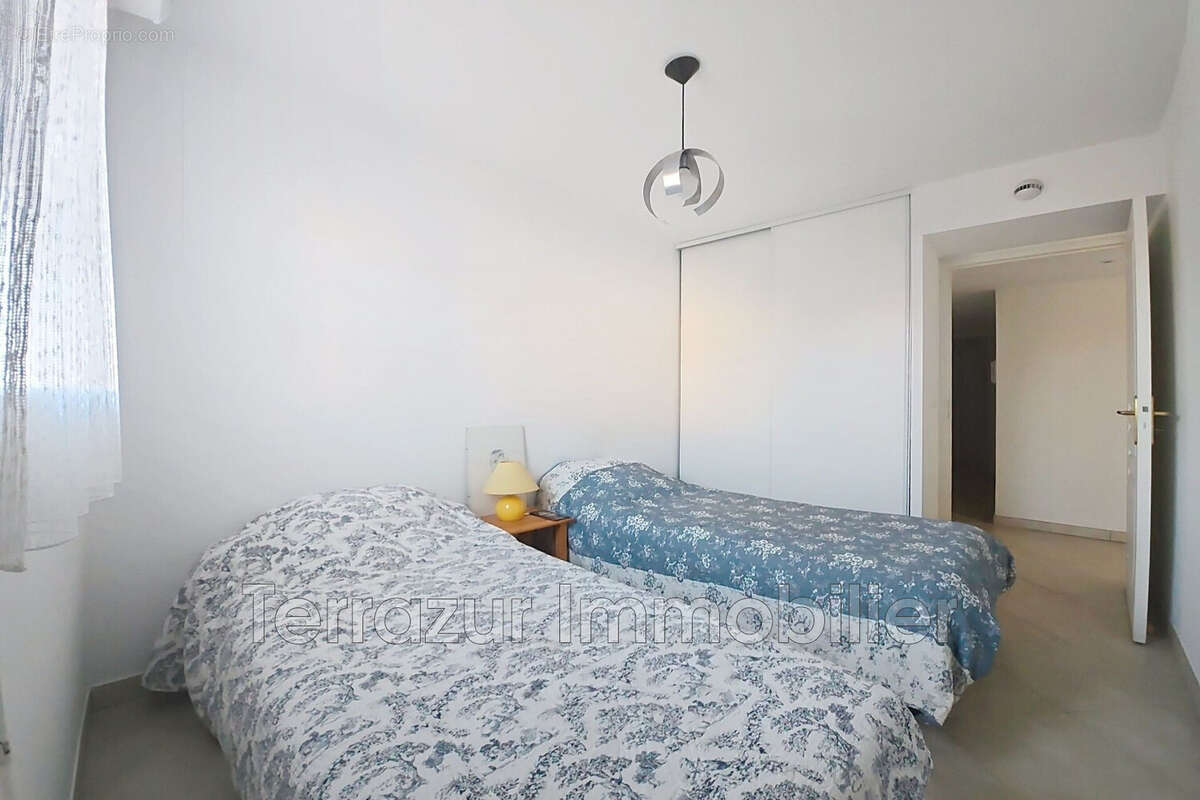 Appartement à VALLAURIS