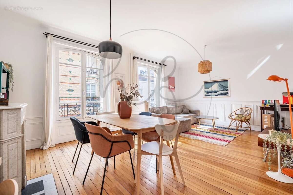 Appartement à COLOMBES