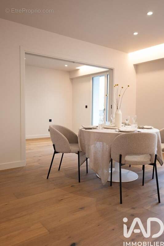 Appartement 78 m² à Annecy  - photo 9