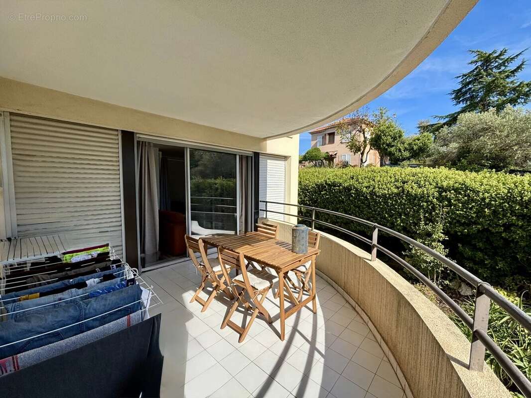 Appartement à VILLENEUVE-LOUBET
