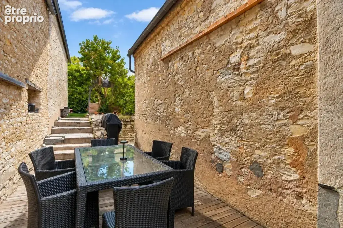 Maison familiale - 8 pièces - 175 m2 à Vermenton - photo 18