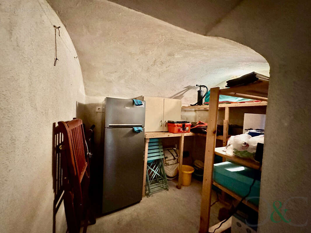 Maison à BORMES-LES-MIMOSAS