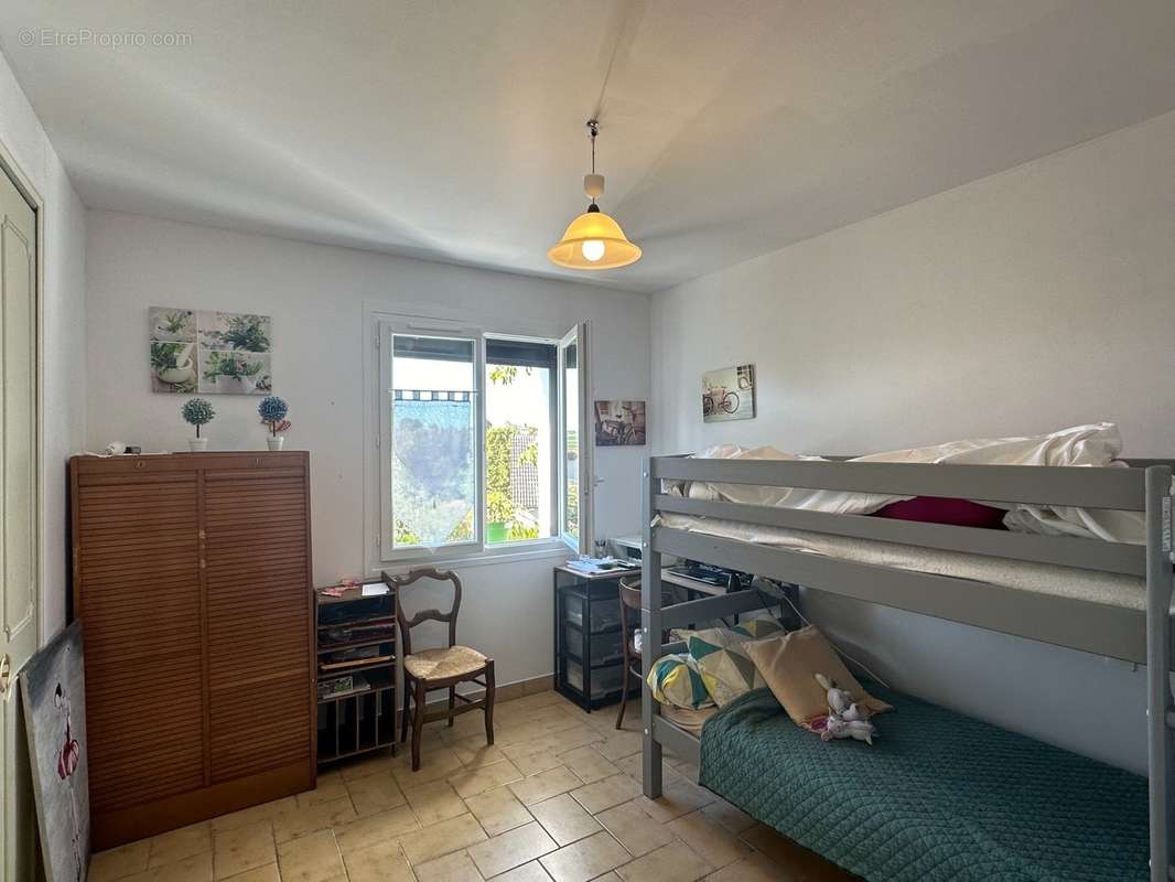 Maison à MONTGIVRAY