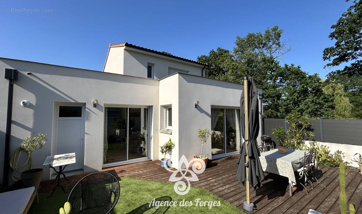 Maison à LA CHAPELLE-HEULIN
