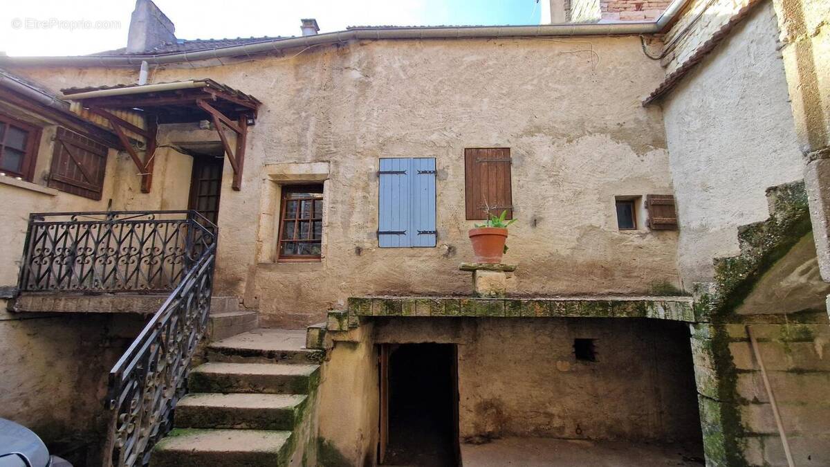 Photo 1 - Maison à NOYERS