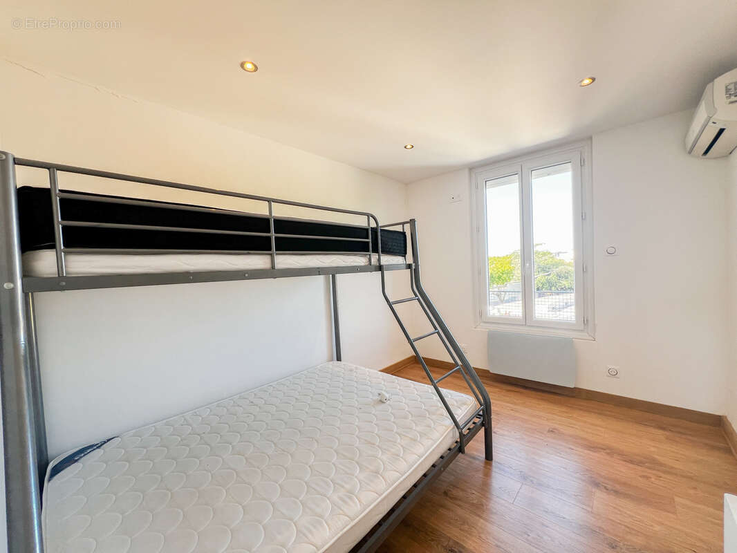 Appartement à PORT-DE-BOUC