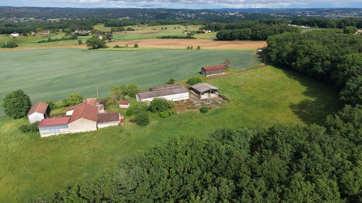 Maison à MONSEMPRON-LIBOS