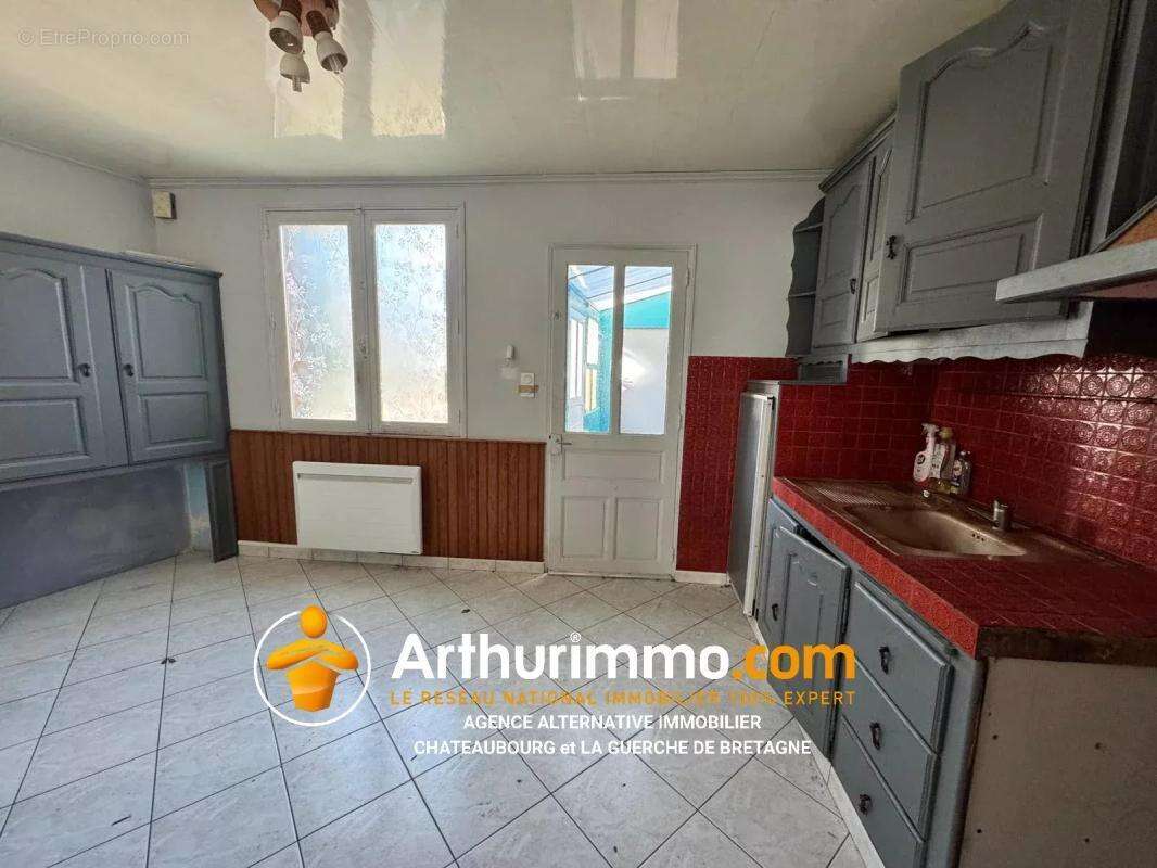 Maison à LA GUERCHE-DE-BRETAGNE