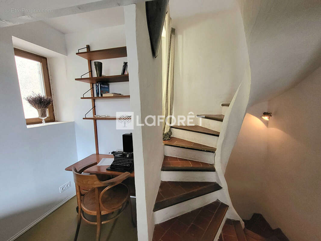 Maison L Isle Sur La Sorgue 2 pièce(s) 59 m2 - photo 3