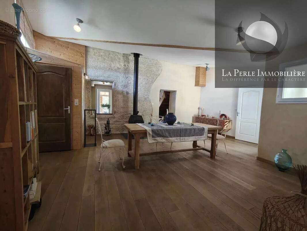 Maison 155 m² à Caussade  - photo 16