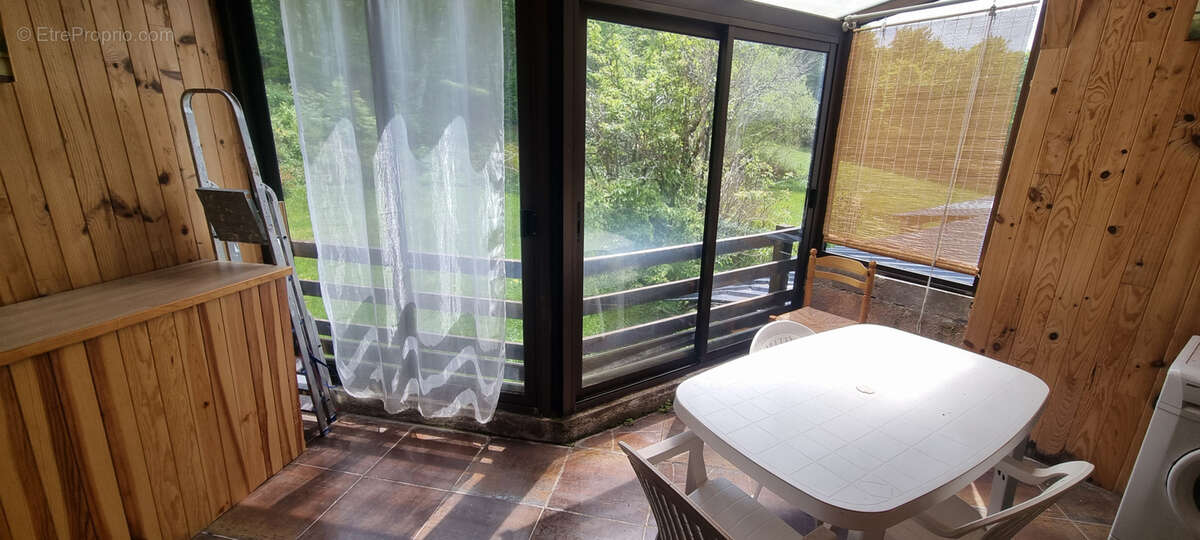 Appartement à PRADES-D&#039;AUBRAC