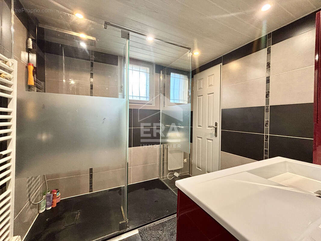 Maison à BALLANCOURT-SUR-ESSONNE