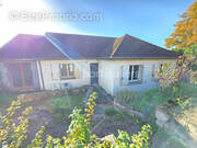 Maison à VILLENEUVE-SUR-YONNE