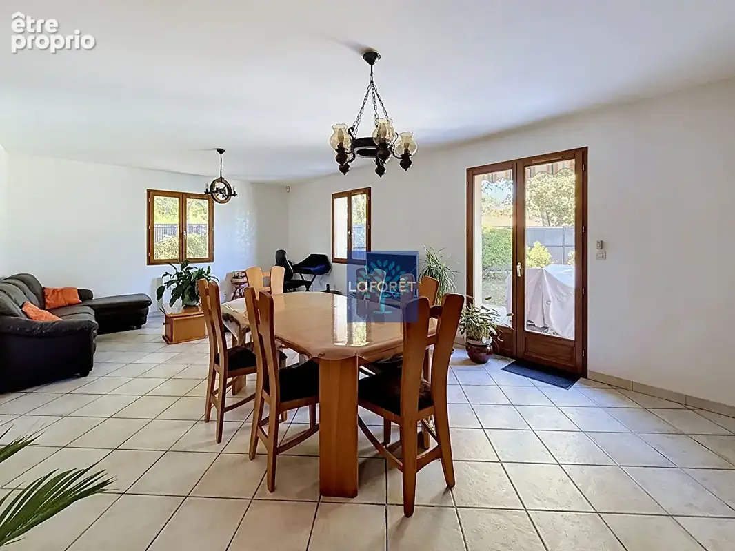Maison Martignas Sur Jalle 8 pièces 165 m² - photo 3