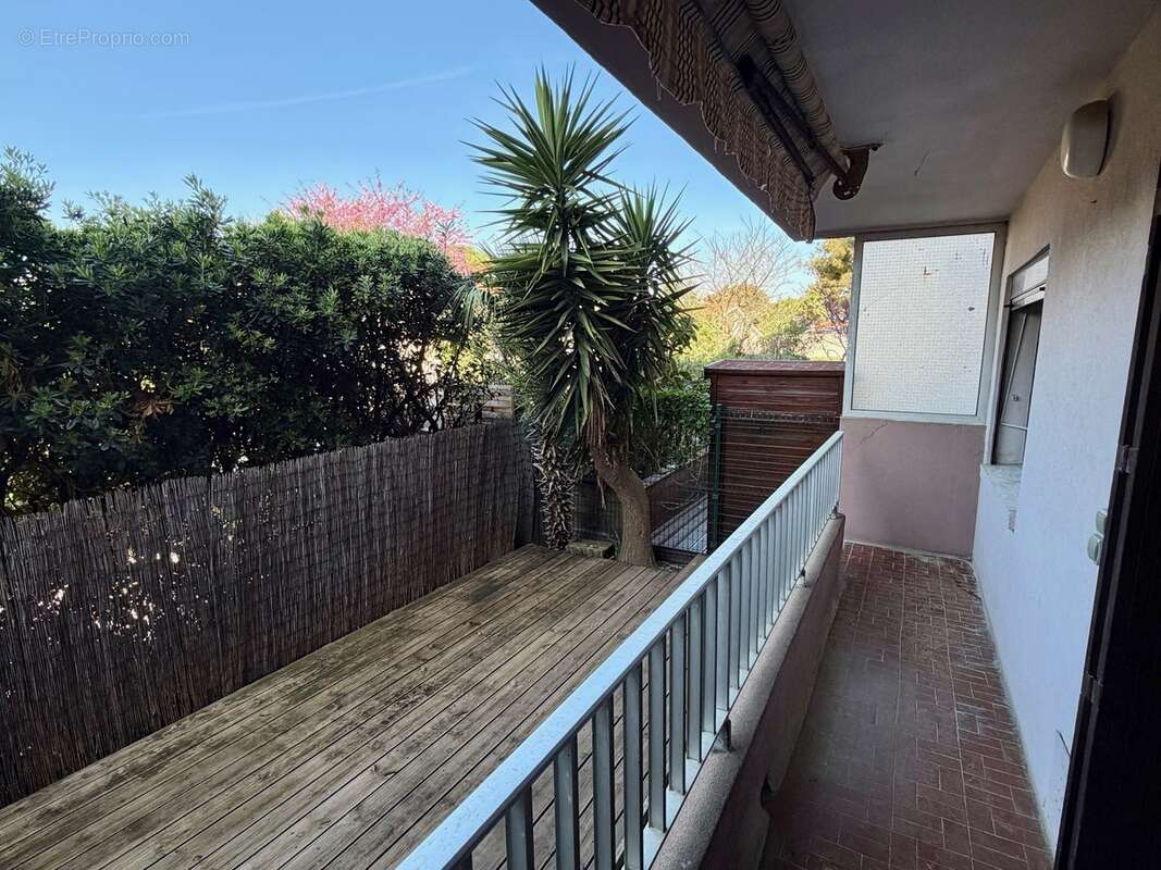 Appartement à SIX-FOURS-LES-PLAGES