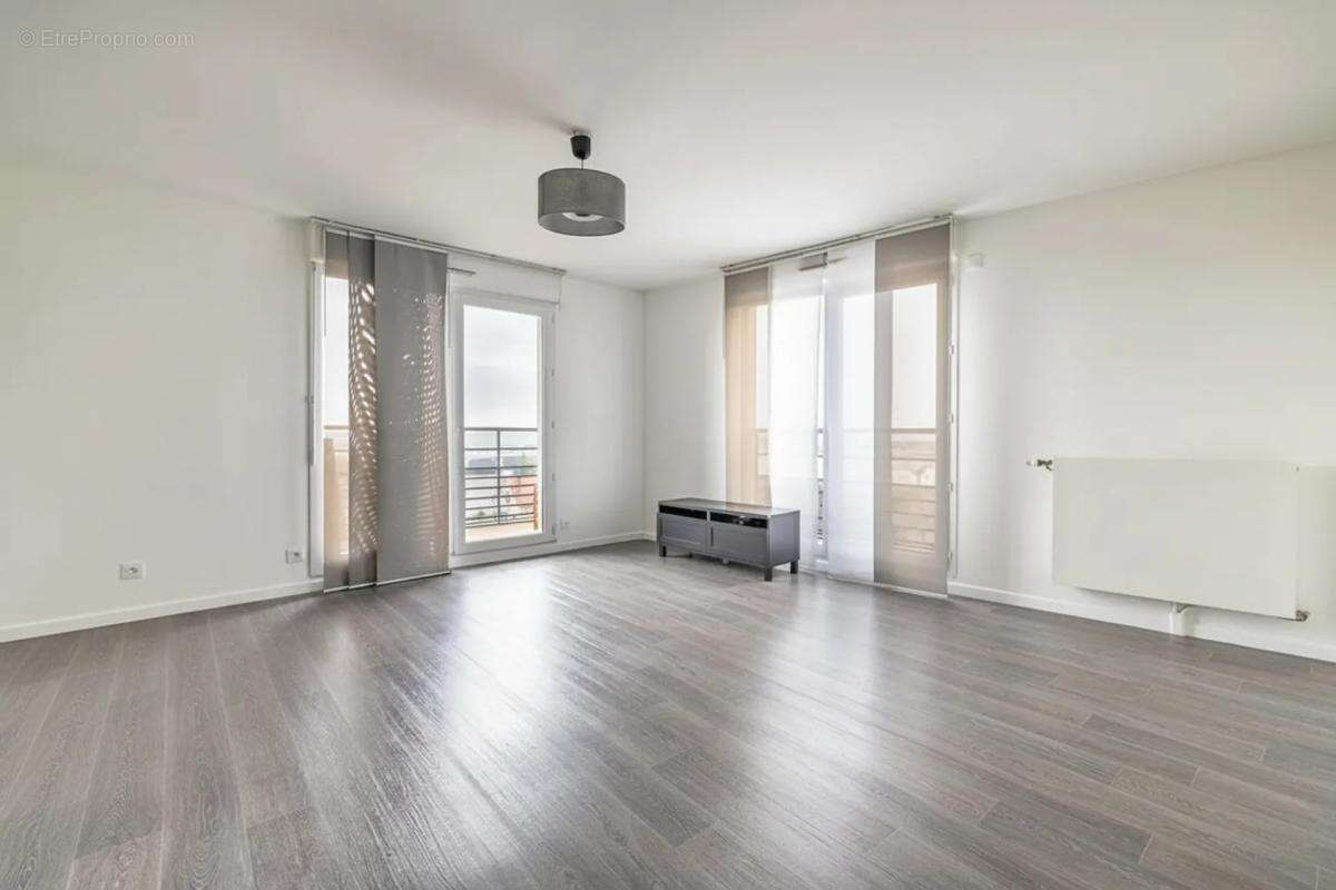 Bel appartement 3 pièces avec balcon à Savigny - photo 2