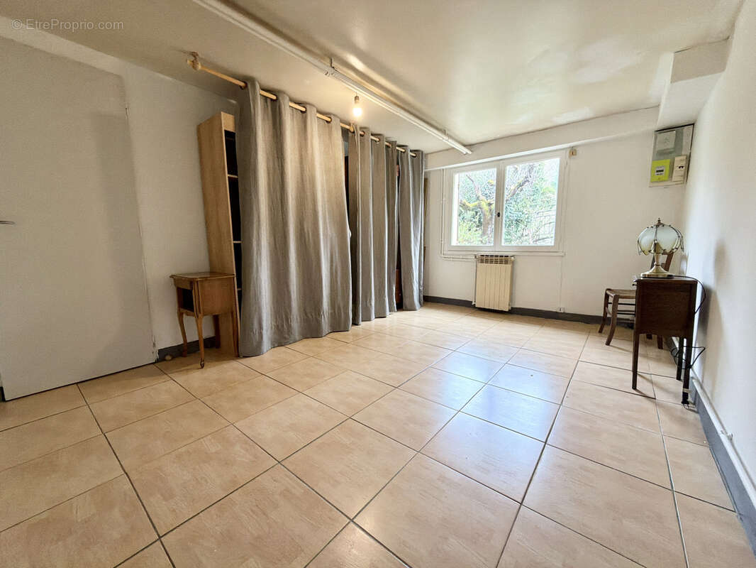 Maison avec appartement et jardin - photo 13