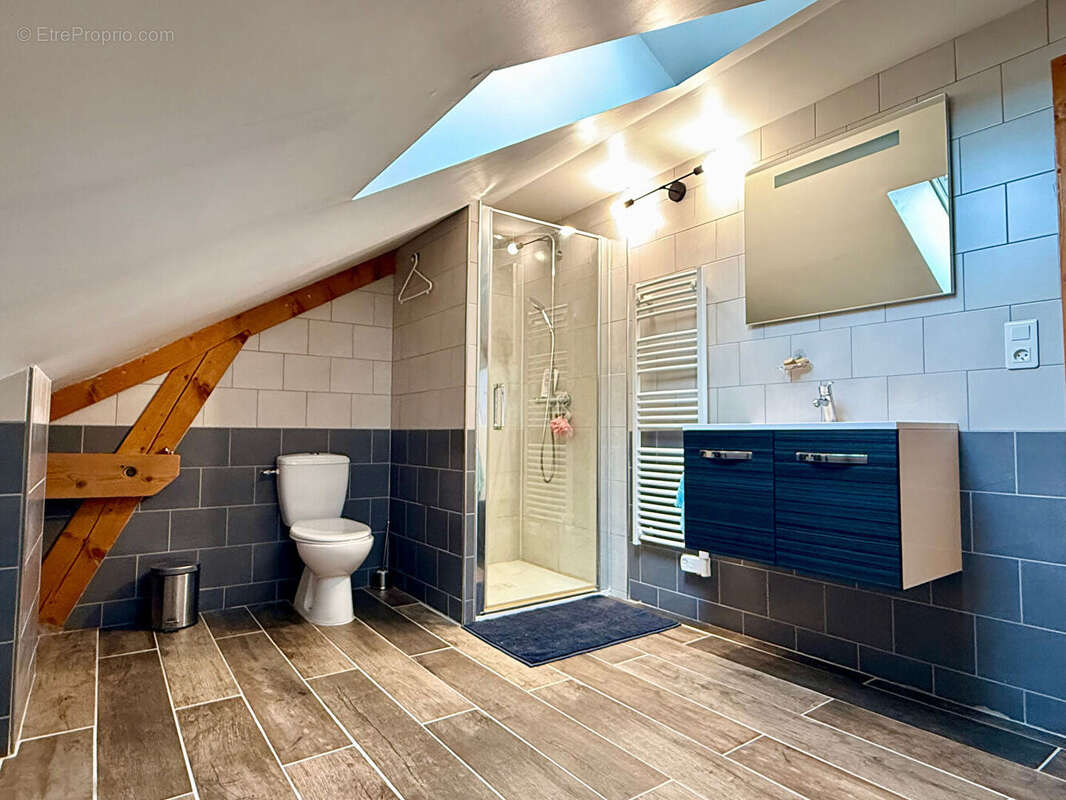 Maison à LA LONGEVILLE