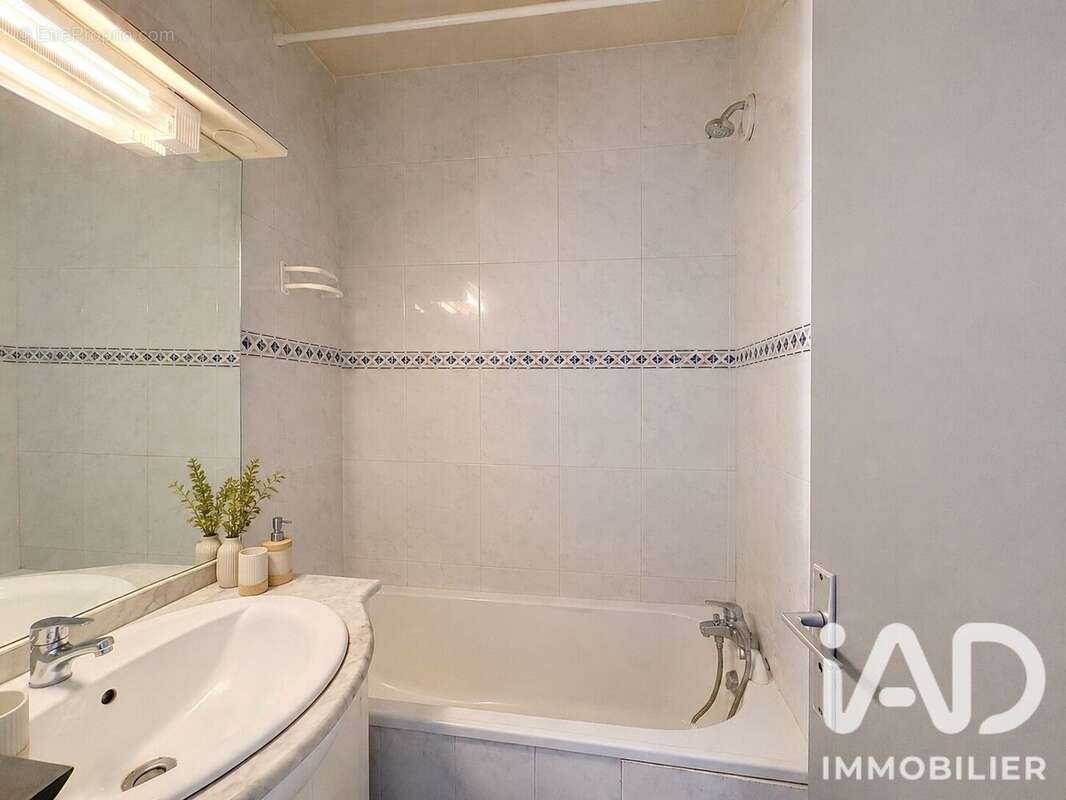 Appartement 22 m² à Agde  - photo 7