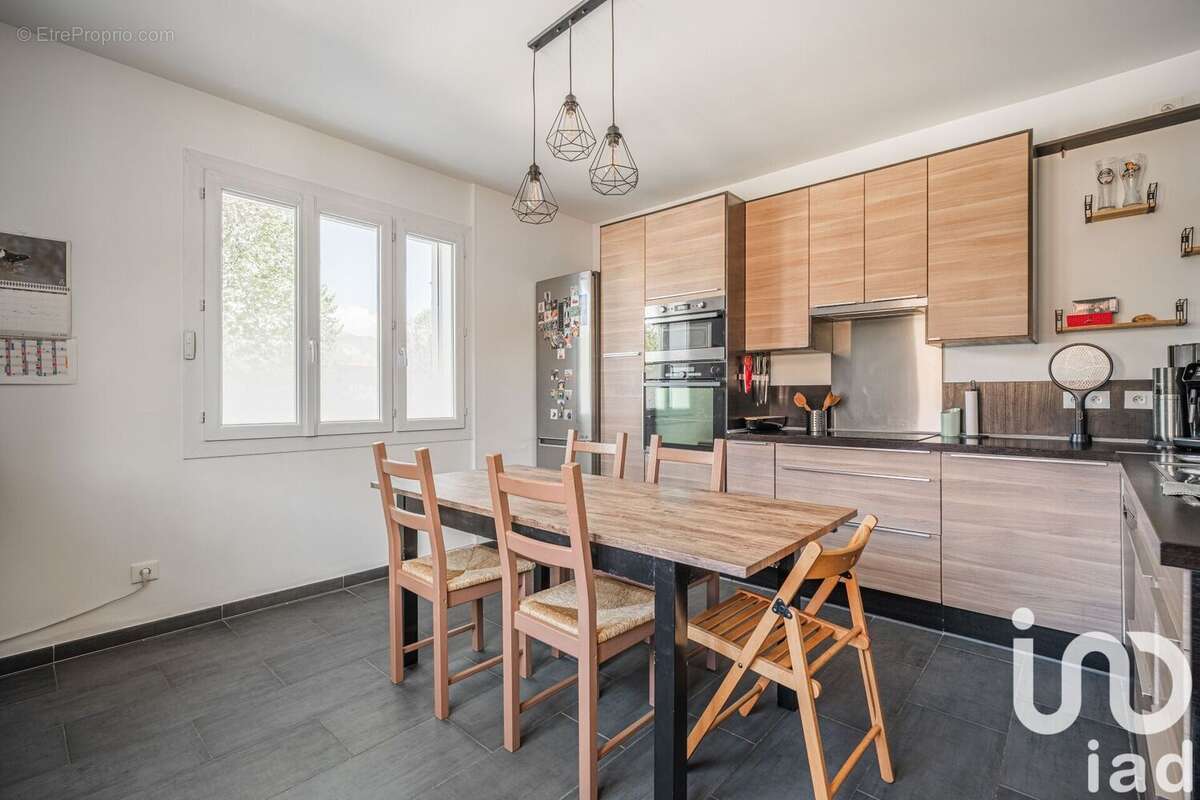 Photo 4 - Maison à POISAT