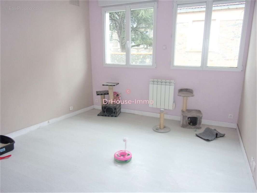 Appartement 243 m² à Hennebont  - photo 9