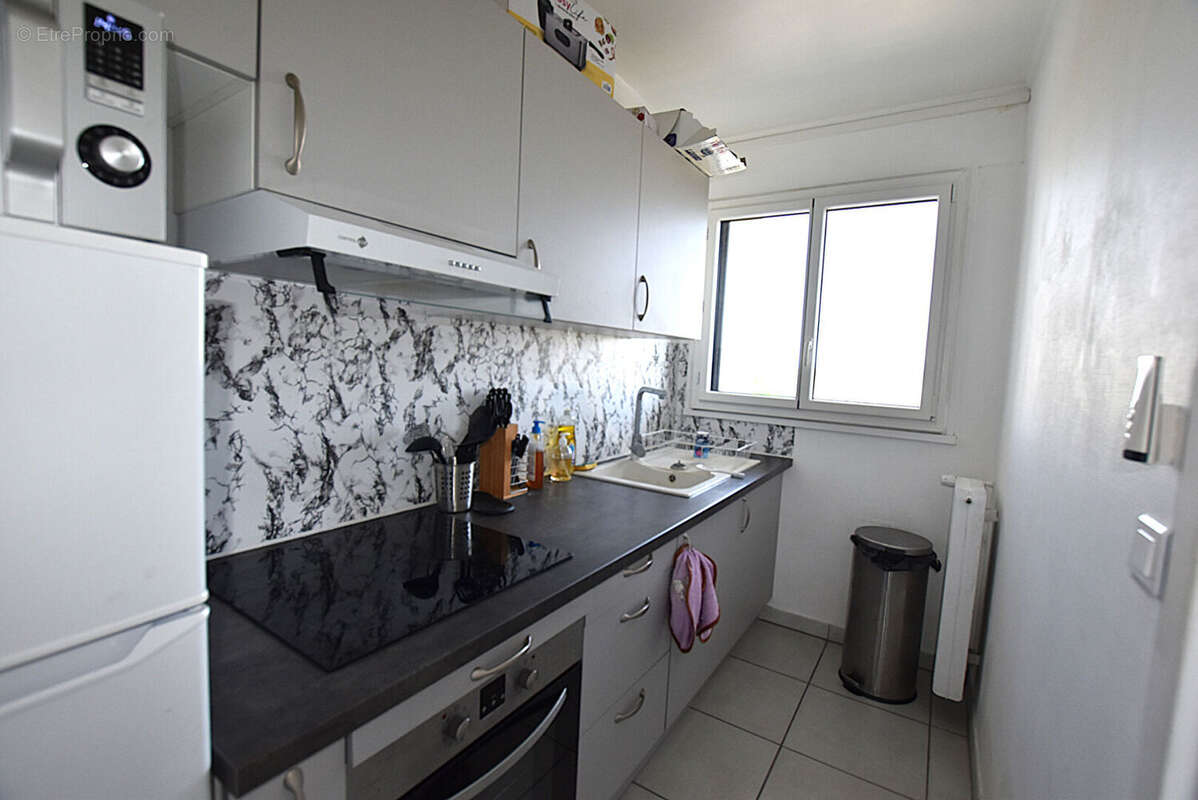 Appartement à COMBS-LA-VILLE