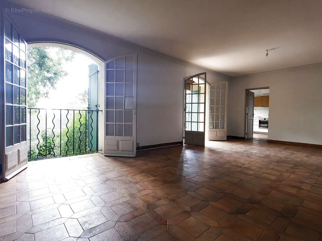 Maison à NIMES