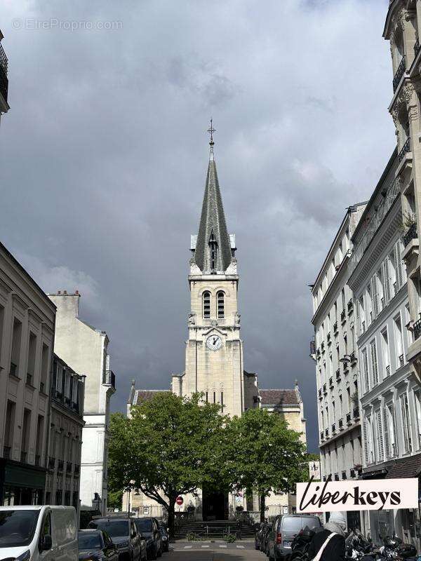 Appartement à PARIS-15E
