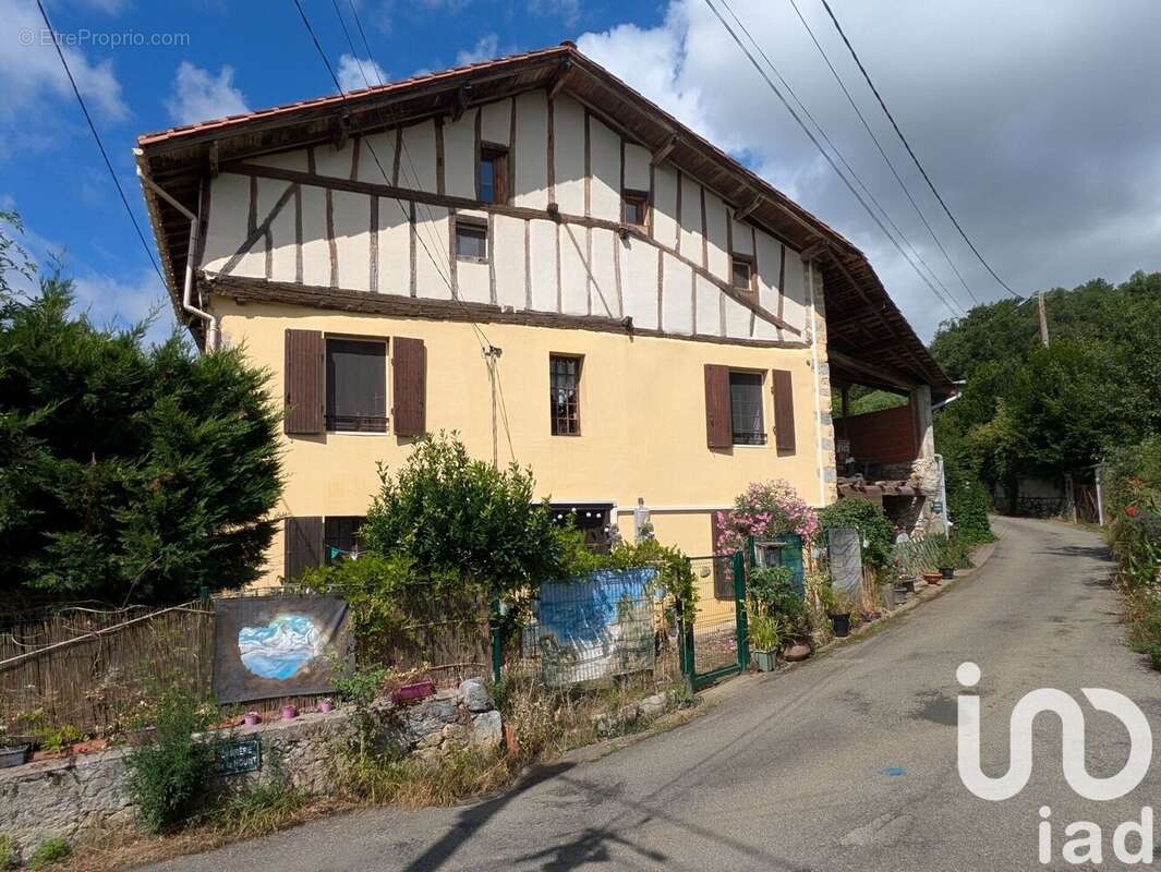 Maison 204 m² à Saleich  - photo 4