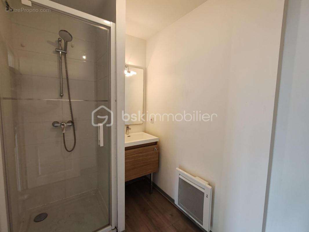 APPARTEMENT T2 41,52m² sous bail de location - photo 8