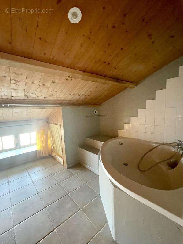 Maison à NUAILLE-D&#039;AUNIS