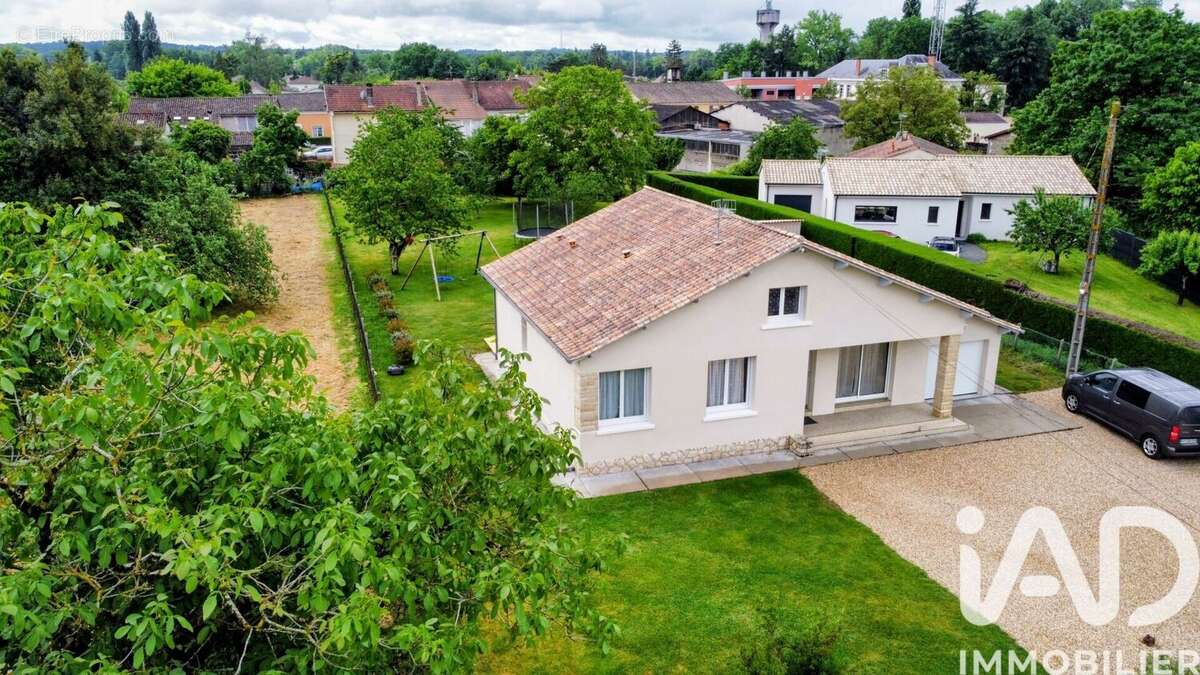 Photo 4 - Maison à MONTPON-MENESTEROL