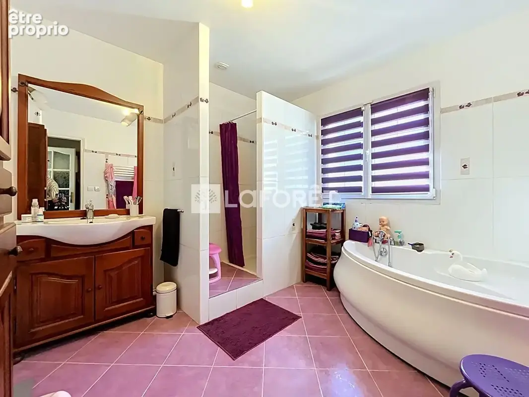 Maison aux Essarts - Grand Couronne 6 pièces145 m2 - photo 9