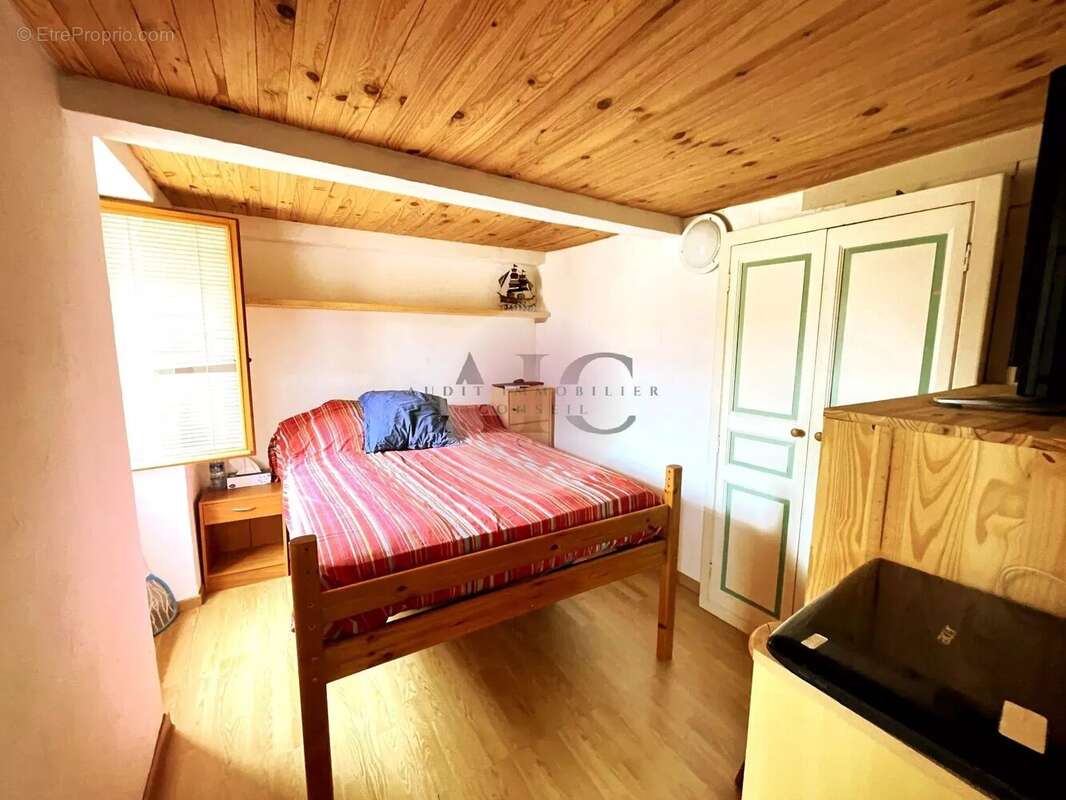 Maison à SAINT-PAUL-EN-FORET