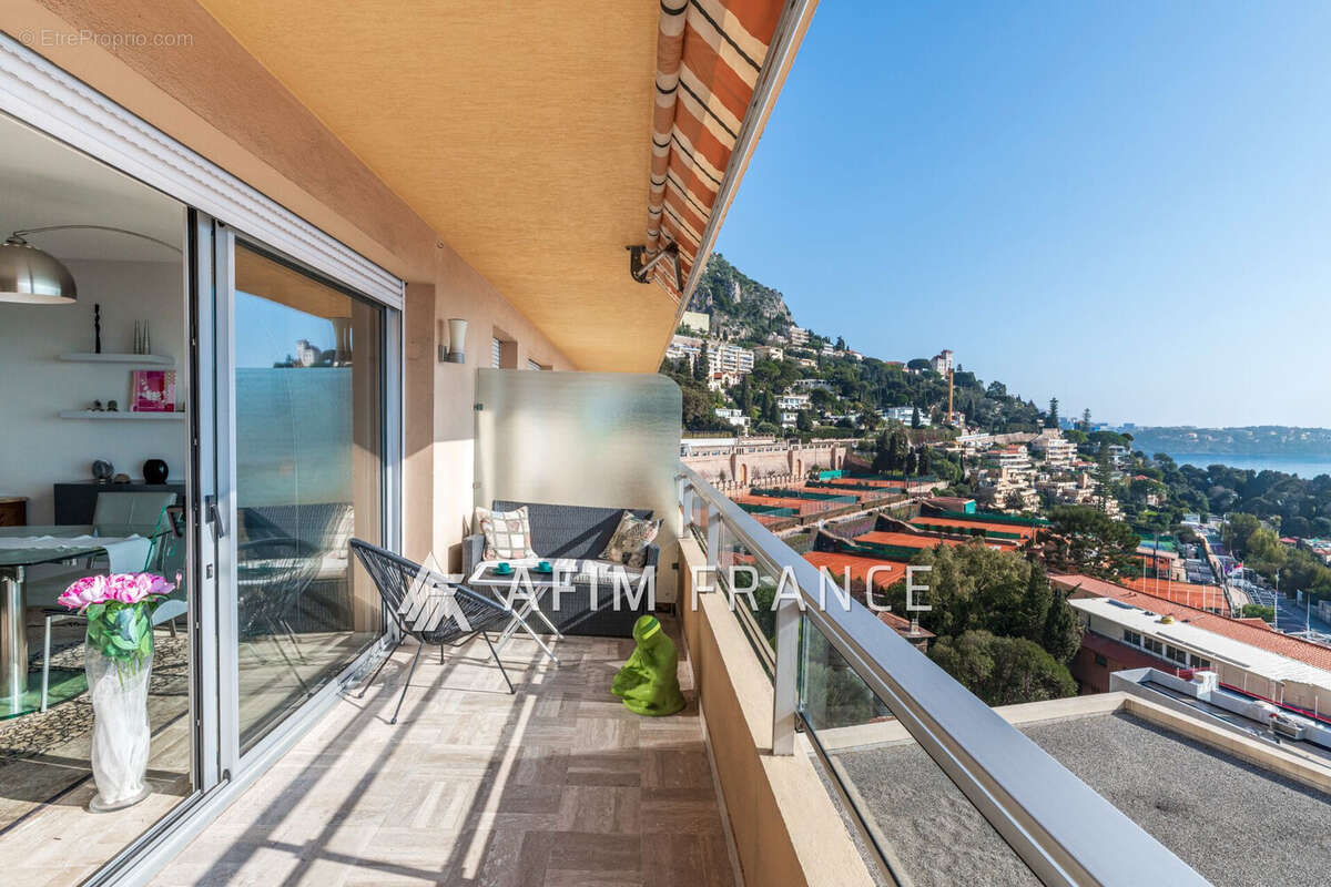 Appartement à ROQUEBRUNE-CAP-MARTIN