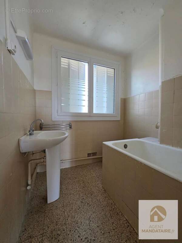 Appartement à FREJUS