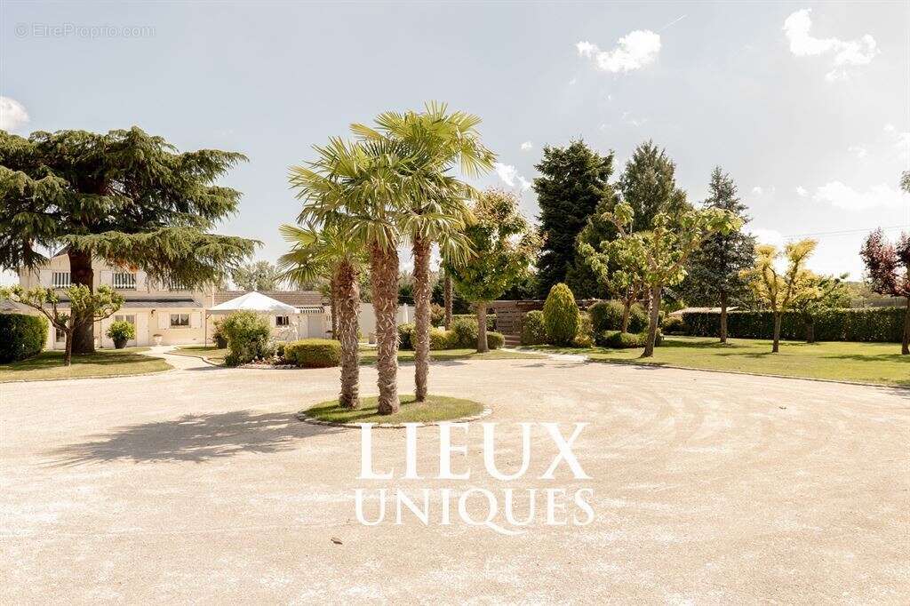Lieux uniques ® x propriétés privées propose maison de 118 m² - terrain de 2661 m² proximité c0ntres - photo 2