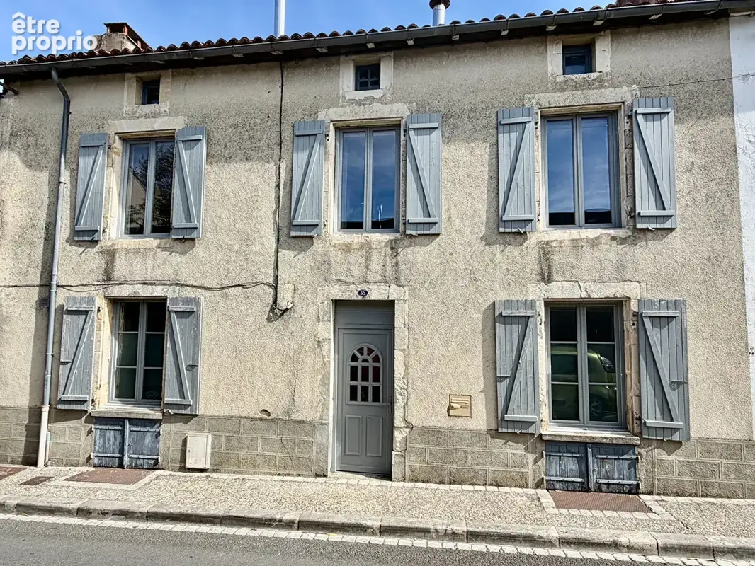 Maison à RUFFEC