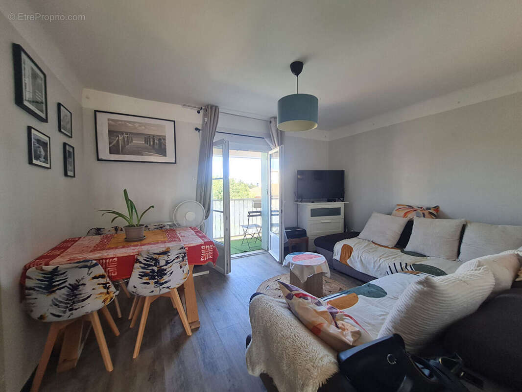 Appartement 4 pièces de 75,59m² +Parking privé + Cave***(83500) LA SEYNE SUR MER -MAR VIVO*** - photo 2