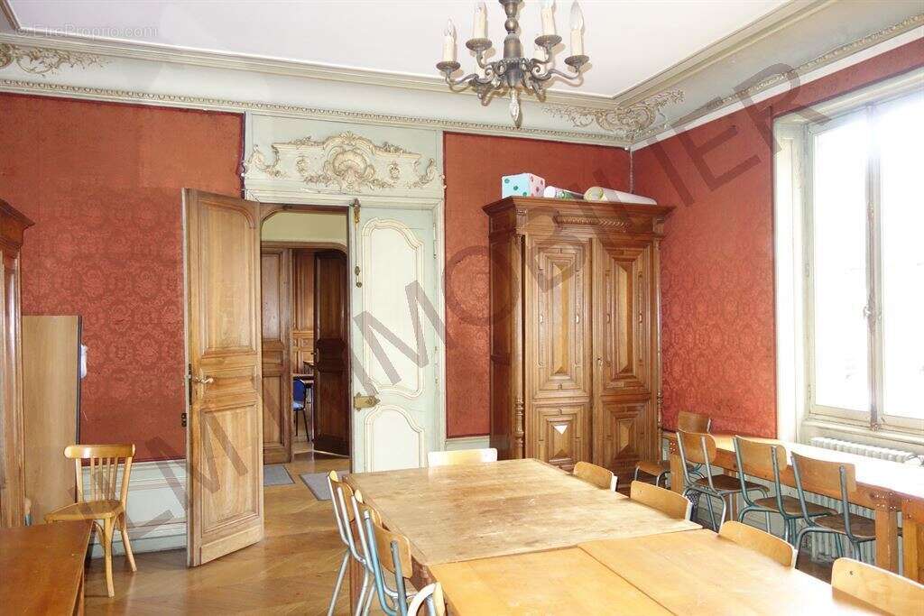 Maison à AUXERRE