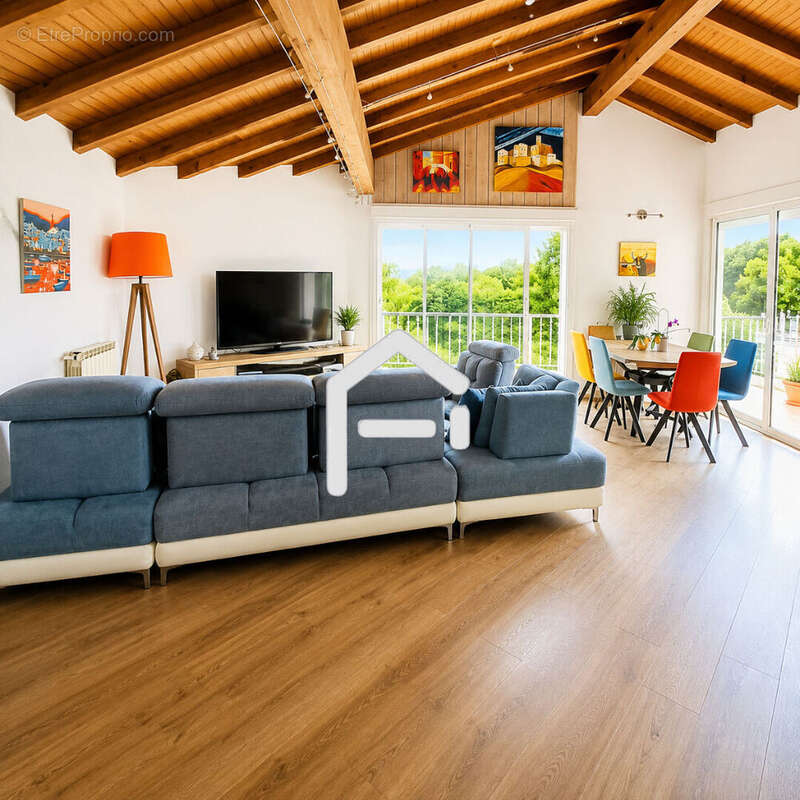 Maison 139 m² à Escalquens  - photo 2